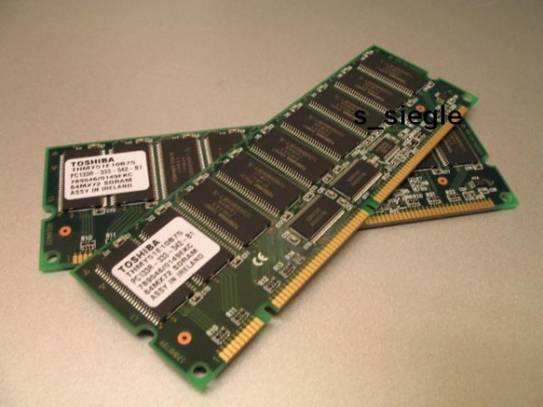 Kit 1 GB (2x 512 MB) Toshiba PC133R ECC reg. SDRAM THMY51E10