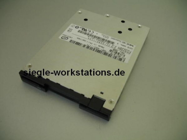 floppy drive, slimline Dell P/N 0D1878 / D3533F3 für PowerEdge 750 Server