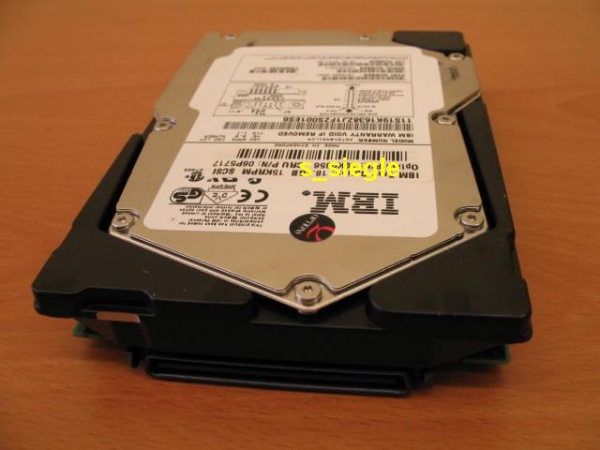 18 GB Seagate ST318451LC  U160 SCSI HDD 15K 80pin/SCA