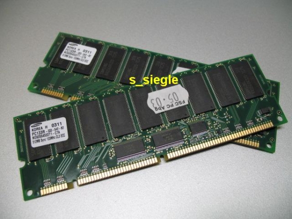 Kit 1 GB (2x 512 MB) Samsung PC133R ECC reg. SDRAM M390S6450BT1